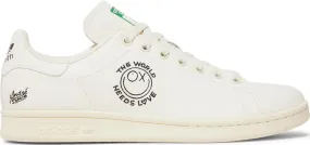 Adidas André Saraiva x Stan Smith 'The World Needs Love' sneakers, cream