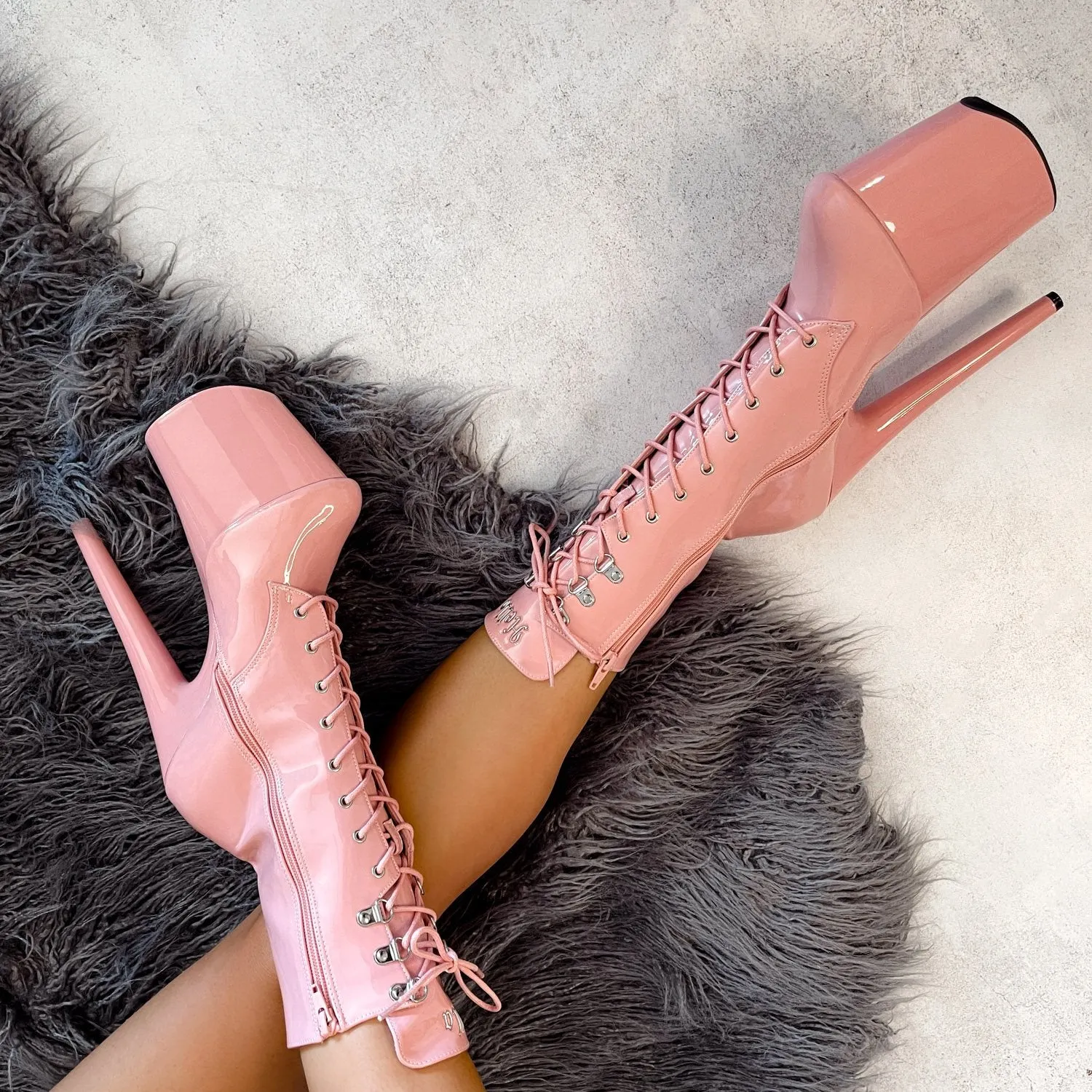 Hella Heels LipKit 8inch Boots - Candy Shop