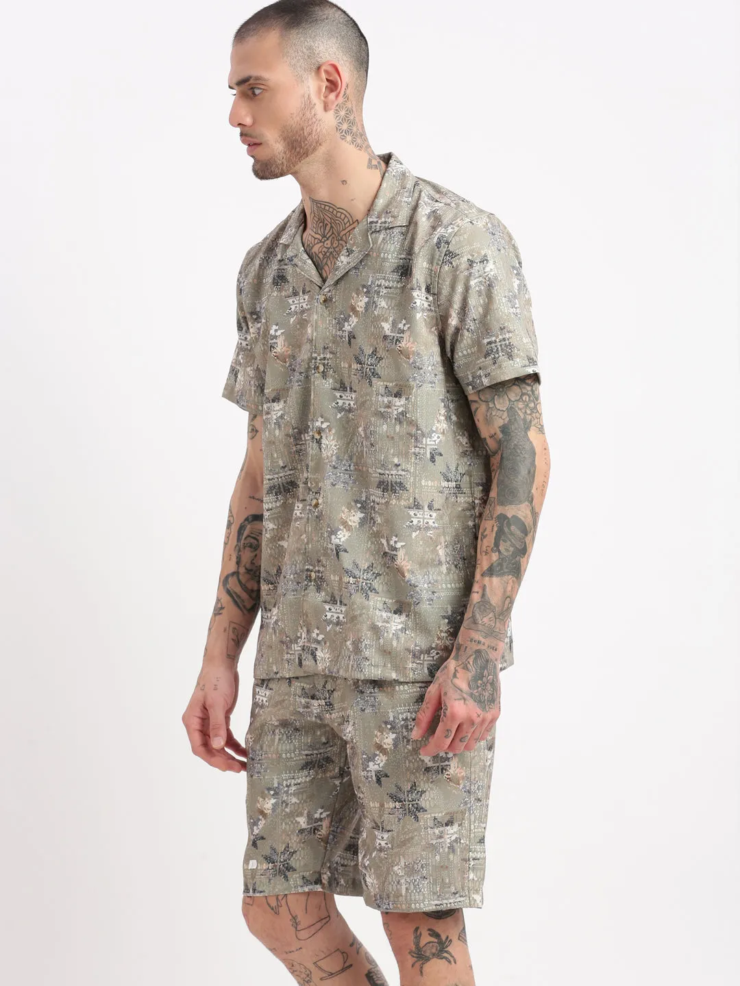 Men Abstract Cuban Collar Green Co-Ords Set