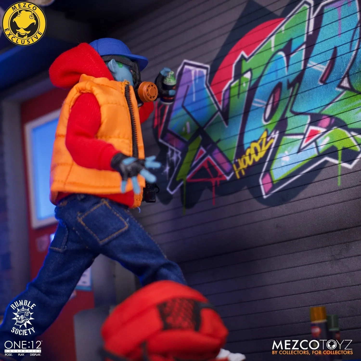 MEZCO One:12 Collective Rumble Society - Hoodz: Vapor in Collector Lunch Box Tin (MEZCO Rumble Society Exclusive)