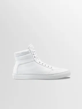 Primo in Triple White