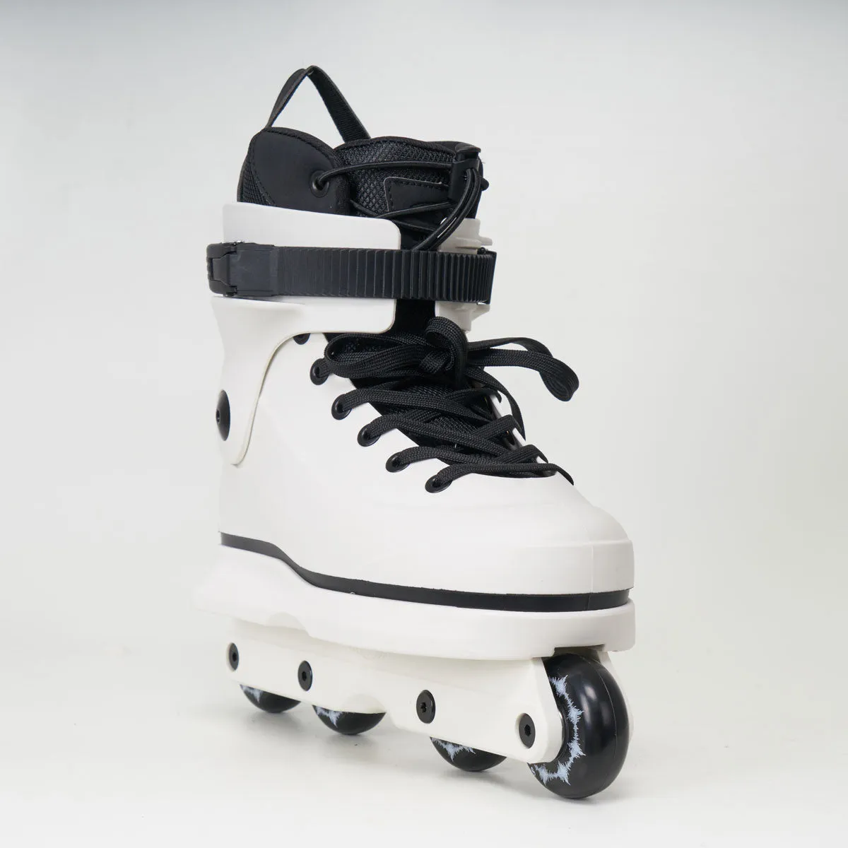 Standard Omni V.1 Skates - White -Complete W/Flat Setup