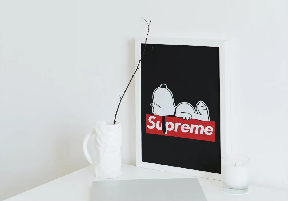 Supreme Snoopy Poster PRINTABLE WALL ART, Hypebeast Poster, Streetwear Art, Modern Wall Art, Pop Culture Wall Art, Sporty Print, Snoopy Wall Art