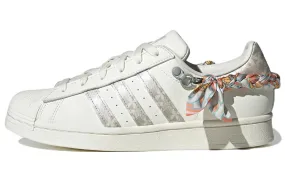 (WMNS) Adidas Originals Superstar (SNKR/Cosy/Skate/Women's/Low Top/Hardwearing) H03726 USA 6 DOUBLE